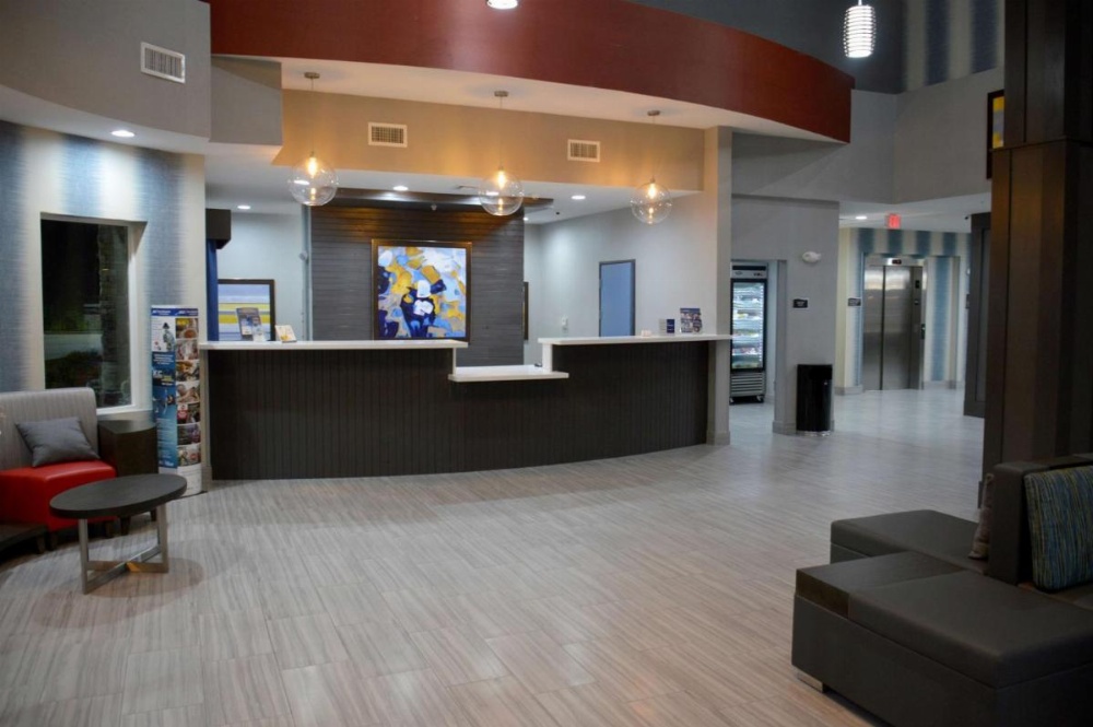 Best Western Plus Airport Inn & Suites Image 12