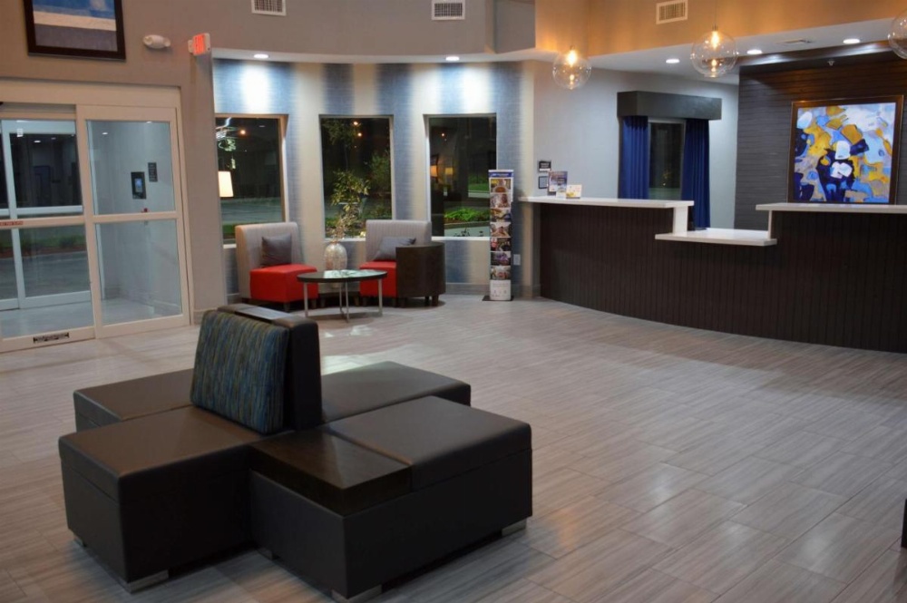 Best Western Plus Airport Inn & Suites Image 13