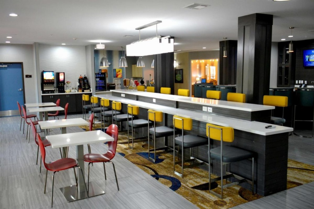 Best Western Plus Airport Inn & Suites Image 19