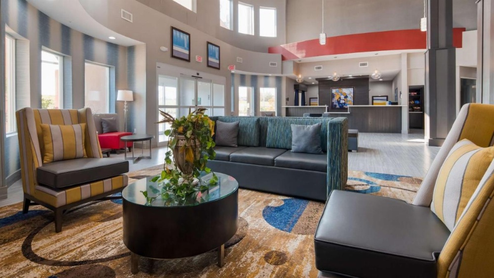 Best Western Plus Airport Inn & Suites Image 46